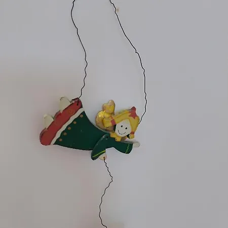 Premium Class Apartment, Free Parking, Maximum 5 Guests, 2 Bedrooms, 3 Beds דירה *