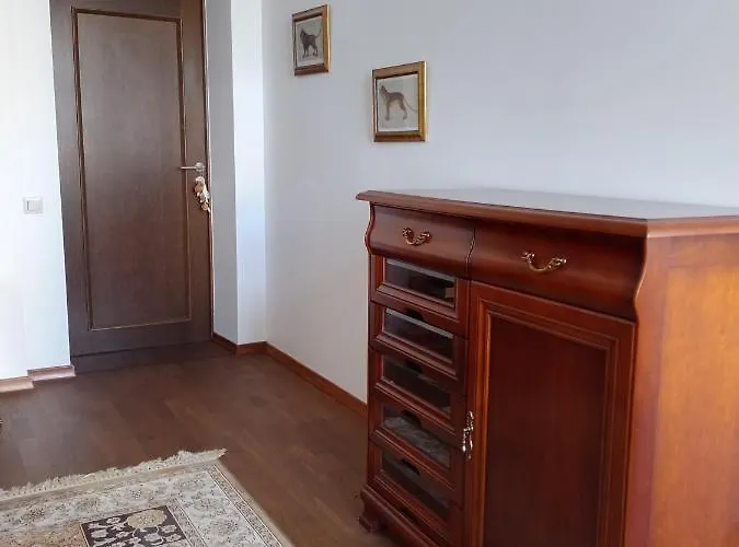 Dzīvoklis Premium Class Apartment, Free Parking, Maximum 5 Guests, 2 Bedrooms, 3 Beds Riga