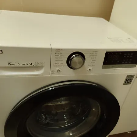 Lejlighed Premium Class Apartment, Free Parking, Maximum 5 Guests, 2 Bedrooms, 3 Beds